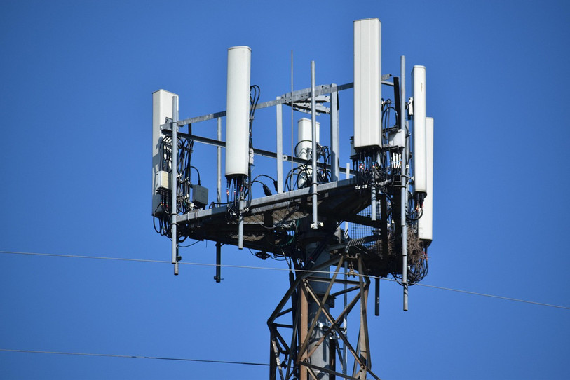 Les antennes 5G adaptatives devront faire l'objet d'une demande de permis de construire. (Photo libre de droits : illustration)