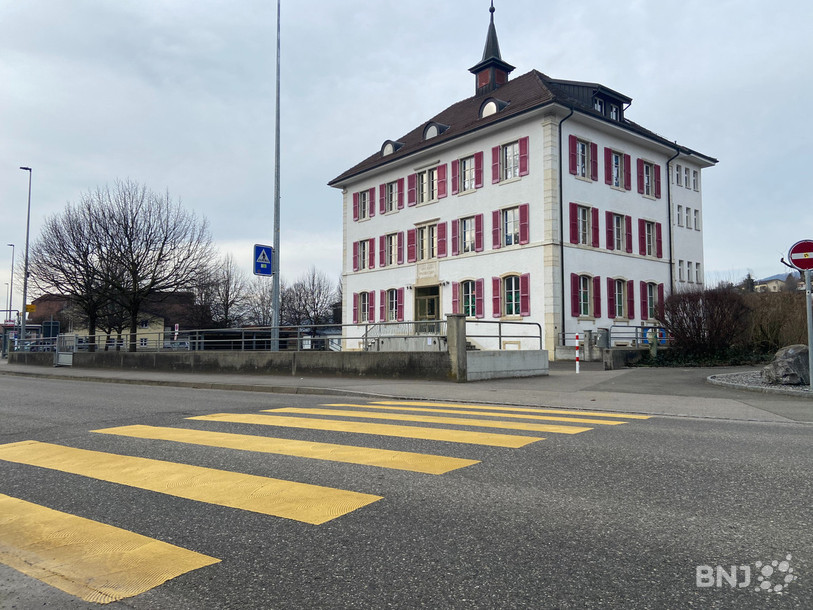 Le nouveau local de l'UAPE prendra place au sein de l'école primaire à Vicques. (Photo : archives)
