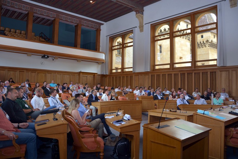 Les membres du BNI Neuchâtel-Littoral réunis au Château de Neuchâtel.