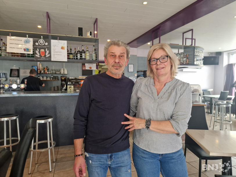 Claude et Ursula Bourquin, à la tête du Snack à Fleurier depuis 1990, s'arrêteront à la fin du mois de février.