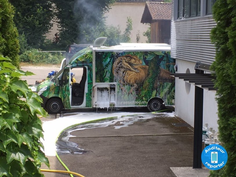 Un court-circuit serait à l'origine de l'incendie.