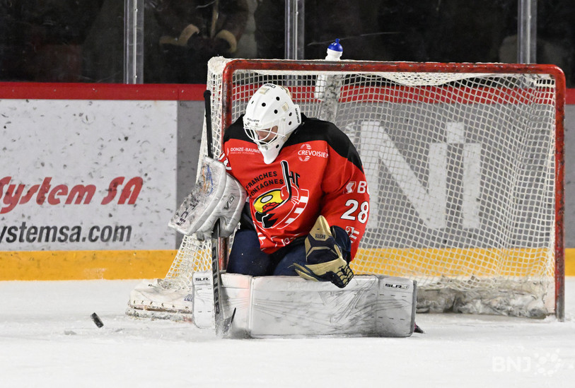 Hugo Cervinño sera absent de la glace au moins trois semaines à cause d'une déchirure musculaire. (Photo archives : Georges Henz)