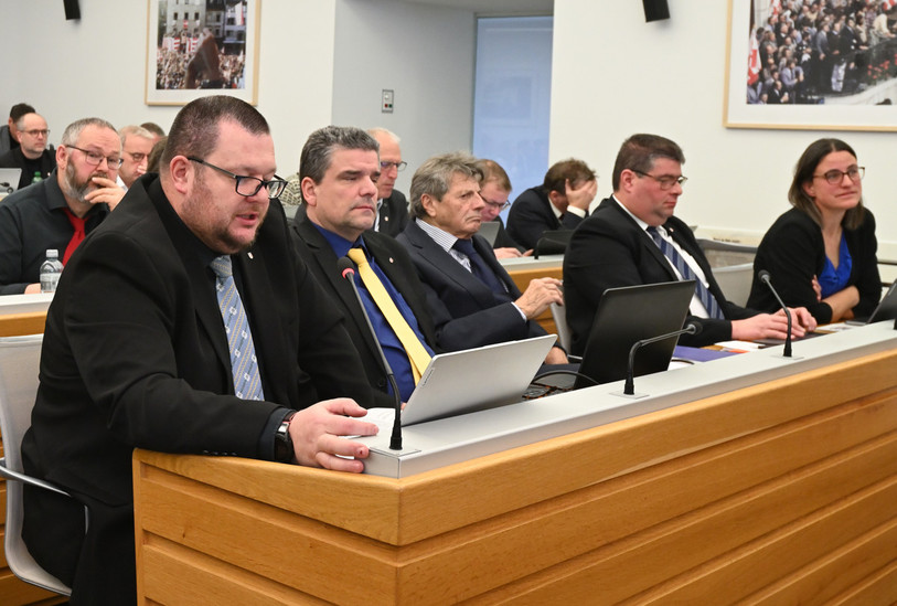 L'UDC Jura, ici ses députés jurassiens, prépare sa plus grosse campagne jamais réalisée pour des élections cantonales. (Photo : Georges Henz).