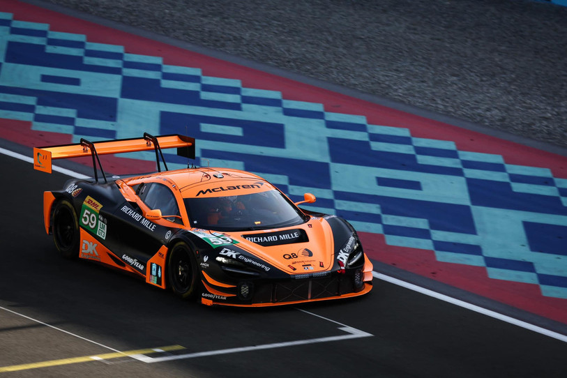 Grégoire Saucy n'a pas connu la réussite au volant de sa McLaren en Belgique. (Photo : archives/United Autosports)
