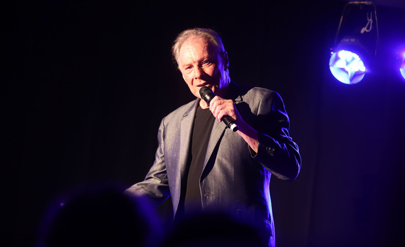 Herbert Léonard lors de son dernier concert dans le Jura, en août dernier à Bassecourt. (Photo: Mauricette Schnider)