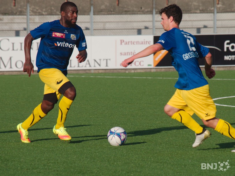 Bertrand Ndzomo à gauche, Ludovic Grossenbacher à droite. (Image d'archives).