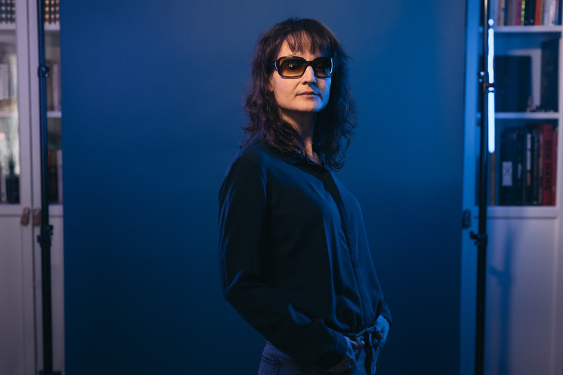 L'autrice et journaliste au sein de RFJ Léonie Adrover reçoit une bourse pour l'élaboration d'un nouveau roman. (Photo : Vincent Muller).