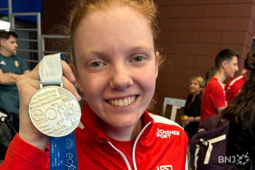Deuxième médaille en deux jours pour Audrey Gogniat. (Photo: Roland Gogniat).