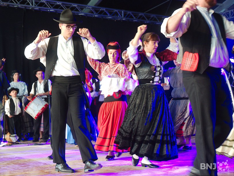 Les différents groupes avaient enfilé les costumes tradtionnels portugais.