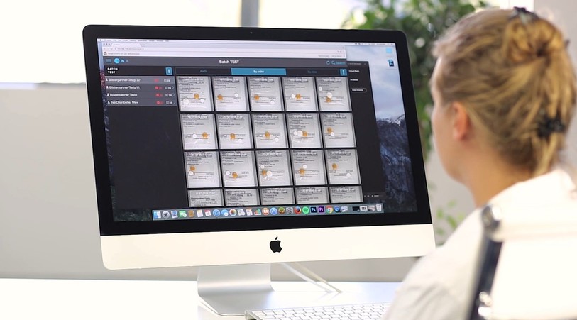La machine analyse, enregistre et documente tous les sachets de médicaments directement dans le système de l'entreprise. (Photo : Blisterpartner Products)