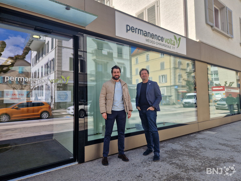 Jonathan Moussa (à gauche), médecin généraliste et responsable médical du Groupe santé Volta, et Arnaud Violland, directeur général du Groupe santé Volta.