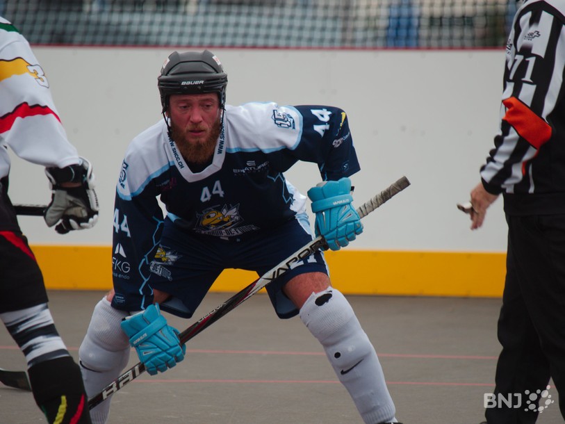 Les joueurs du SHCC poursuivent leur route en Coupe de Suisse de streethockey. (photo : archives)