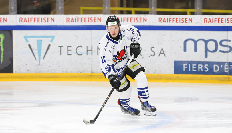David
Chételat et le HC Moutier se sont avoués vaincus en finale des play-off. (Photo : Mauricette Schnider).