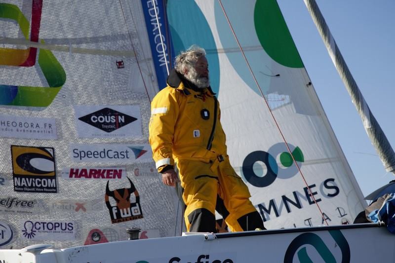 Yvan Bourgnon sur son bateau