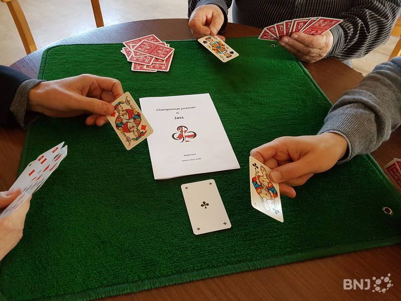 Les passionnés de cartes vont être servis avec le coup d'envoi du Championnat jurassien de Jass.