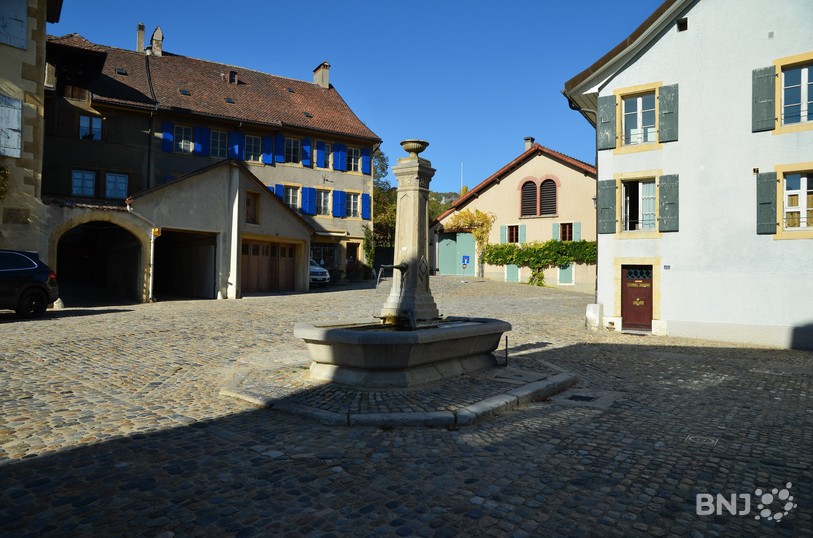  Le village d'Auvernier, dans la commune de Milvignes.