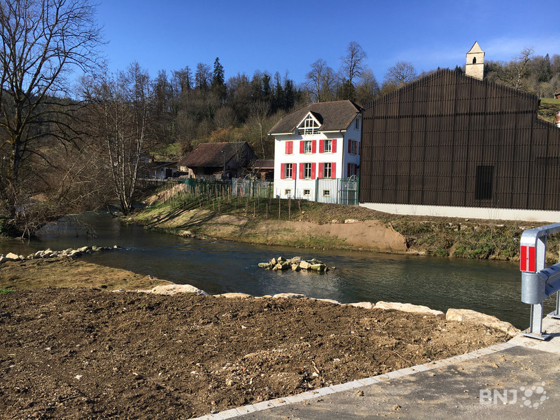 Une halle rénovée et un cours d'eau revitalisé pour l'arrivée des beaux jours à Courchavon.