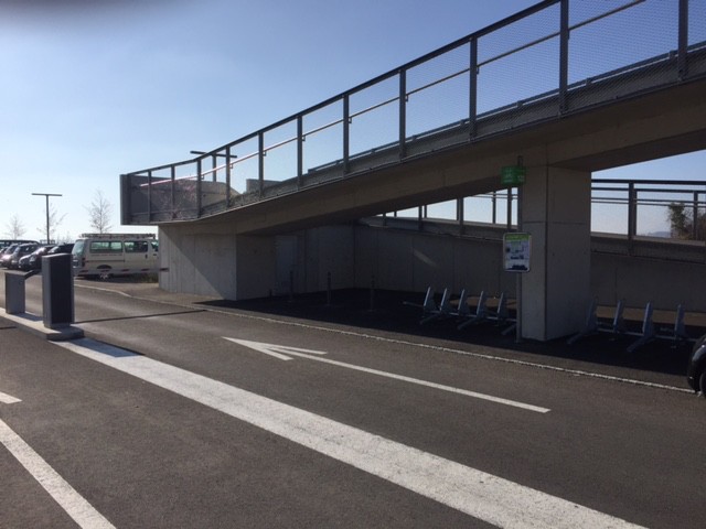 La nouvelle station à Serrières.