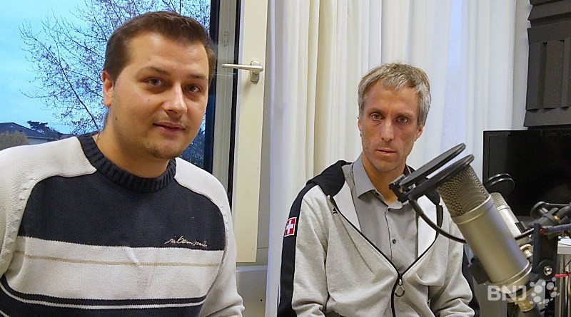 Christophe Moulin (à droite) dans le studio de la Matinale RTN, interrogé par Jean-Claude Picci.