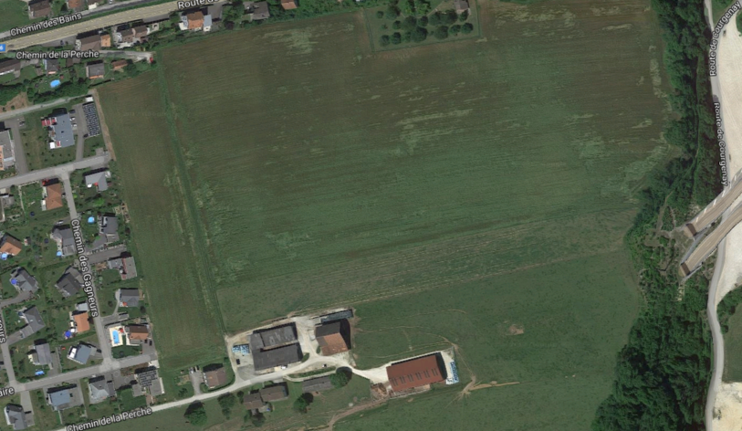 Cette zone du quartier de la Perche à Porrentruy pourrait accueillir une trentaine de constructions (image : Googlemaps)
