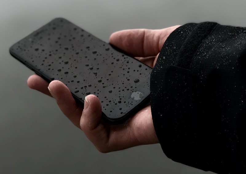 Pain pour le Prochain et Action de Carême souhaitent nous faire réfléchir à nos choix en matière d'appareils électroniques.