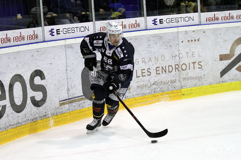  Arnaud Jaquet jouera encore trois ans sous les couleurs du HC La Chaux-de-Fonds. 