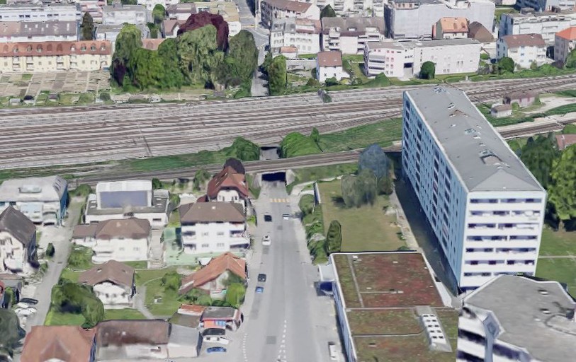 Il ne sera plus possible d'utiliser le sous-voies de la rue du Moulin en direction du Nord, mais la sécurité des cyclistes sera améliorée. (Photo: Google Maps)