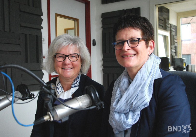 Nicole Binggeli (à gauche), présidente de Adoptons-nous, et Isabelle Brun, présidente de CIMESS.