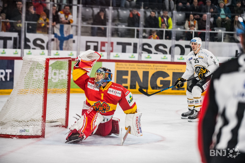 Jonas Hiller