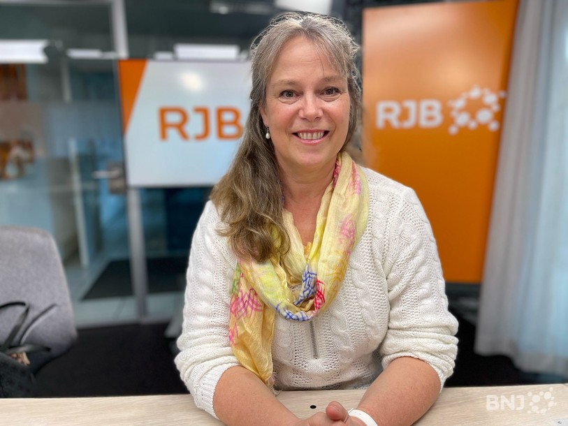 « Je suis totalement tombée amoureuse de cette pratique », raconte Karin Rüger, prof de yoga depuis 15 ans.