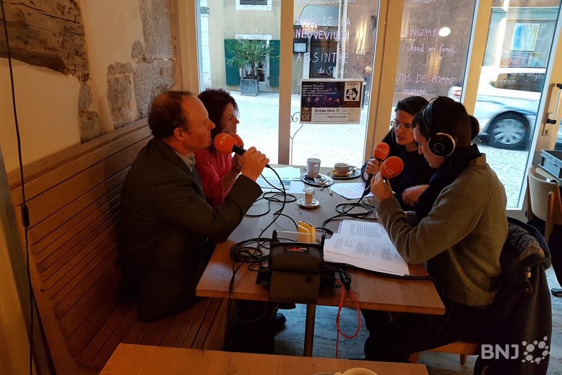 De gauche à droite : Tom Gerber (PEV), Sandra Roulet Romy (PS femmes) et Anne-Caroline Graber (UDC). 