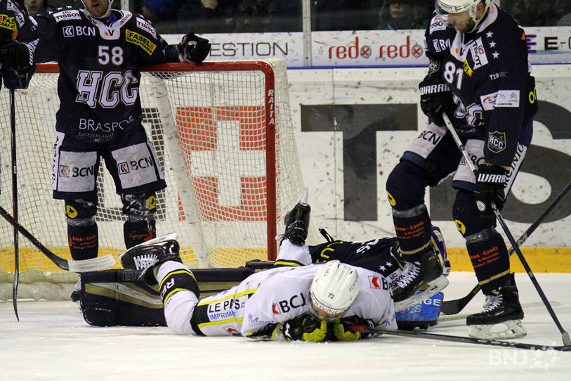 Les Chaux-de-fonniers ont remporté leur première victoire dans la série au bout du suspens