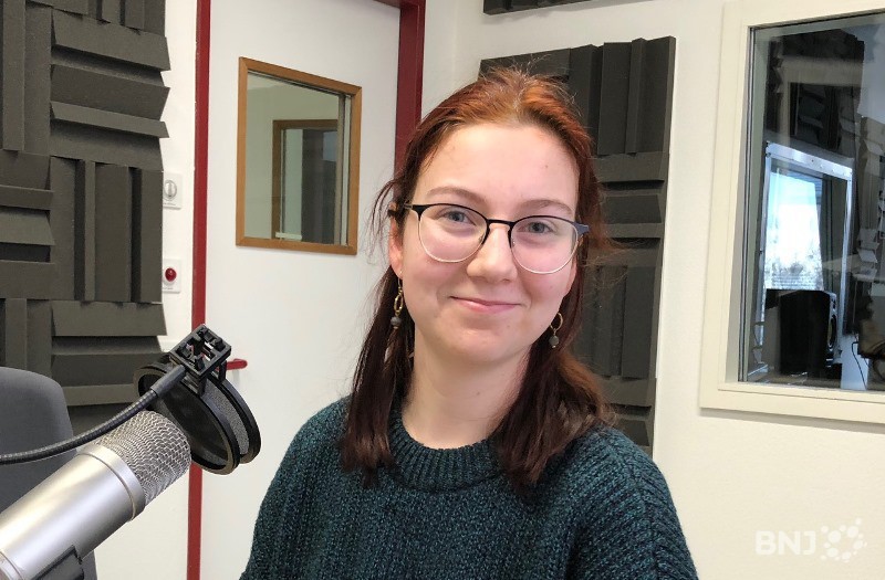 Helena Brendow dans le studio de la Matinale RTN.