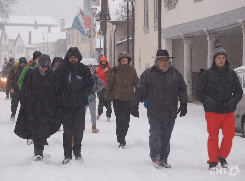 La neige et le froid n'épargnent pas les marcheurs.