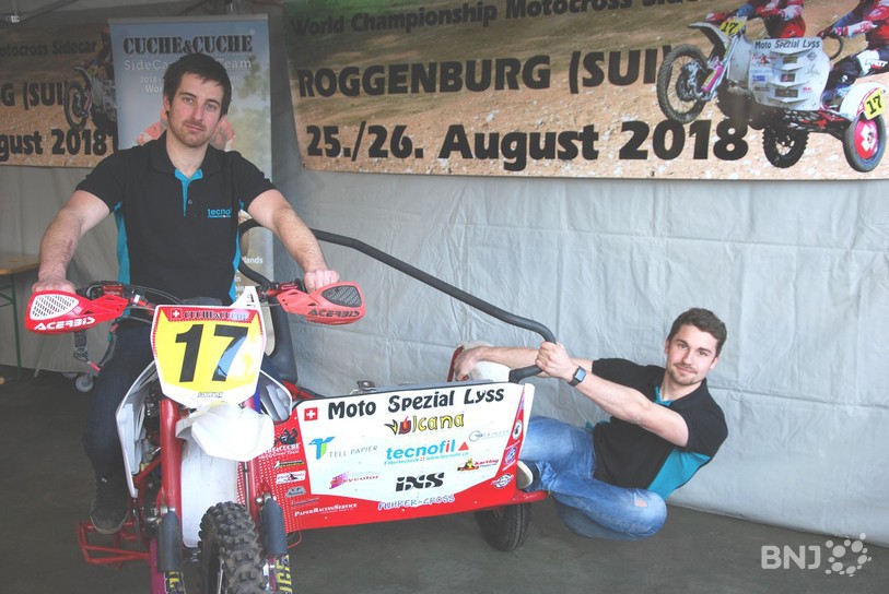 Christophe et Maxime Cuche sur leur side-car-cross.