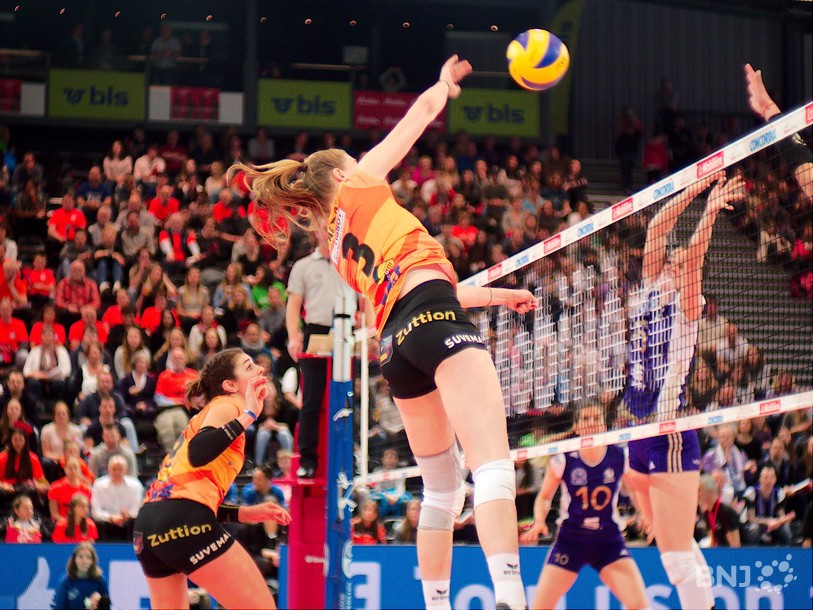 Nette victoire des Univesitaires 3 sets à 0 samedi soir. (photo : archives)