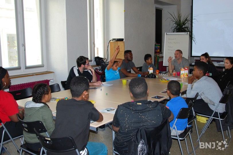 Mercredi matin, une dizaine de jeunes ont pris part à l'activité proposée par le Service de la jeunesse.
