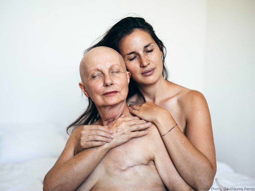 Guillaume Perret remporte le prix du Swiss Press Photo 2018 dans la catégorie portrait pour sa série Daniela - la traversée du cancer 