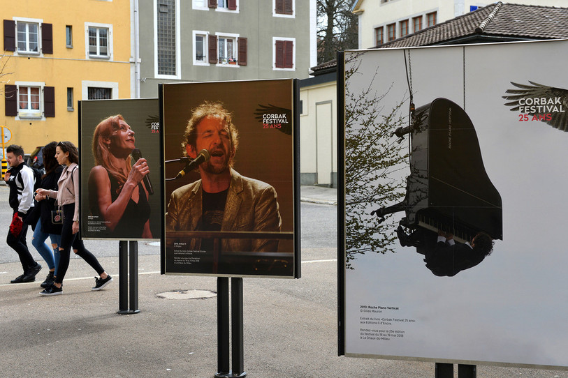 Les affiches sont à découvrir à la rue de la Traversière. (Photo : Ville de La Chaux-de-Fonds / Aline Henchoz)