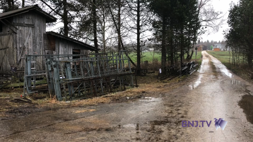 Une malaxeuse à tourbe qui s'apprête à subir un sérieux lifting.