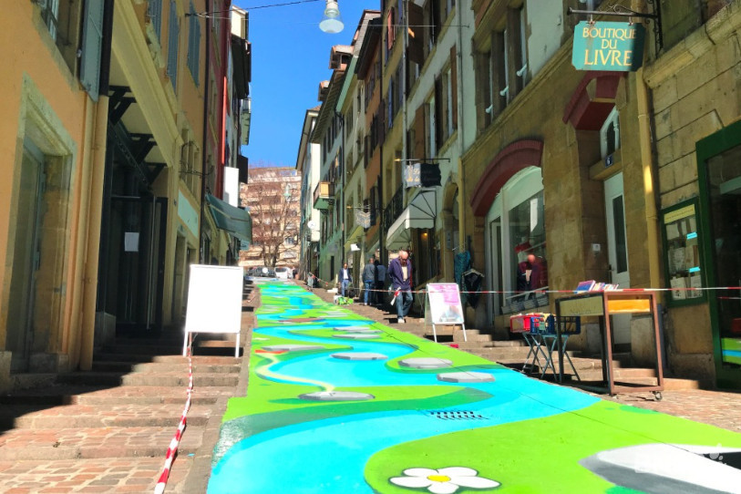 Un jeu de serpents et d'échelles: il y aura de quoi s'amuser en vieille ville.