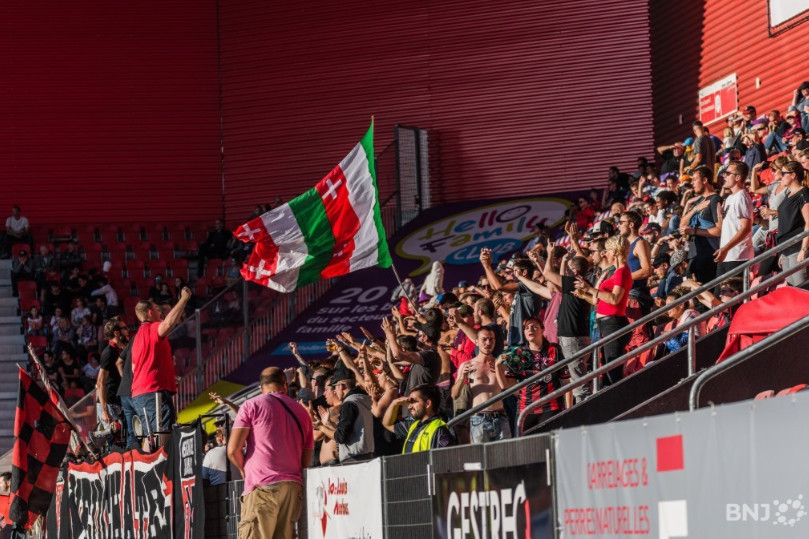 Les supporters de Neuchâtel Xamax FCS auront l'occasion de fêter le titre lundi soir sur l'Esplanade de La Maladière, pendant et après le match à Genève.