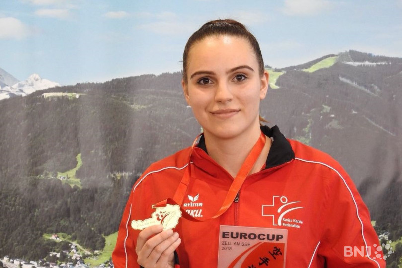 Pauline Bonjour et sa médaille d'or décrochée à Salzbourg