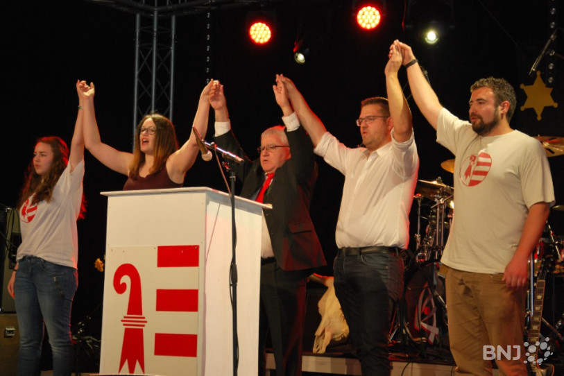 Sur fond de Rauracienne, les orateurs de la fête de la jeunesse jurassienne ont martelé qu'ils se battront jusqu'au bout pour leur cause