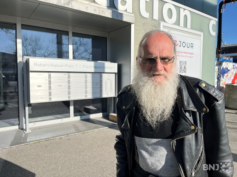 À plus de 70 ans, Jean-Pierre Rochat a pris le temps de digérer certains événements avant de revenir sur ses souvenirs de jeunesse.