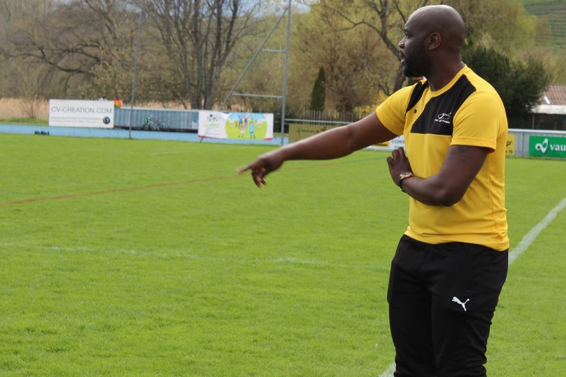 Cédric De Souza a su montrer la voie à suivre à ses joueurs (photo : www.fcsaintimier.com)
