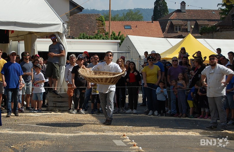 course aux oeufs Cressier
