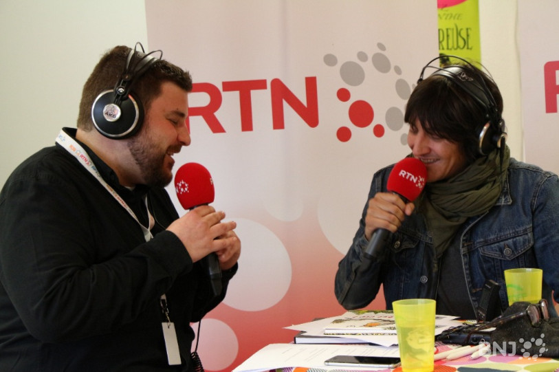 Marc Aymon (à droite) interviewé par Yannick en direct dans Gin Sonic jeudi après-midi. (photo: Sébastien Sintz)