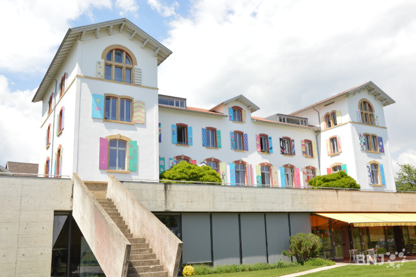 Le site de Belmont, à Boudry, où se trouve la direction et l'administration de la fondation L'Enfant c'est la vie.