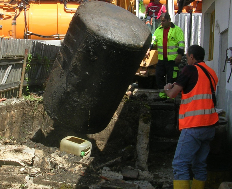 Citerne percée (photo: Office de l'environnement)